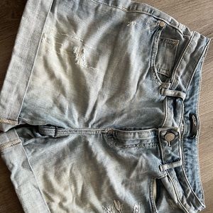 Vera want embroidered shorts